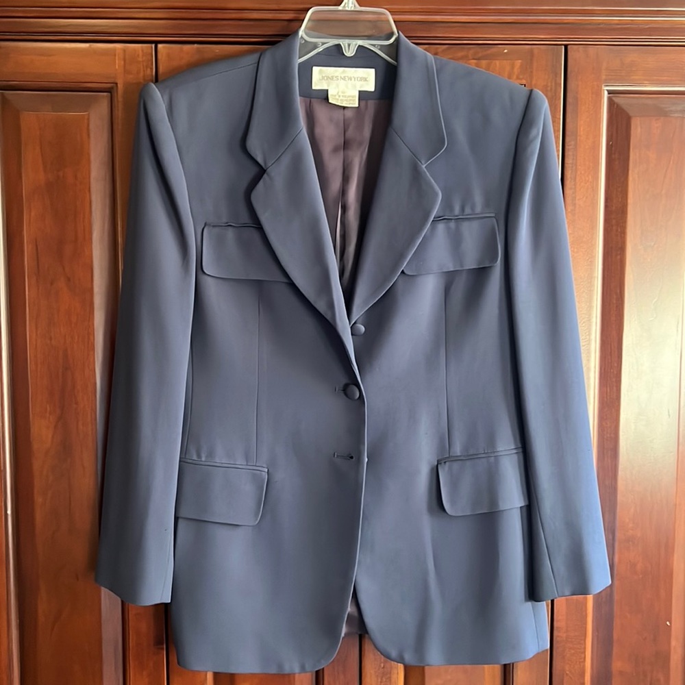 Beautiful JNY blazer.
